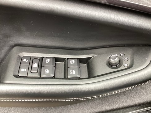 Used 2021 Jeep Grand Cherokee L Laredo image 13