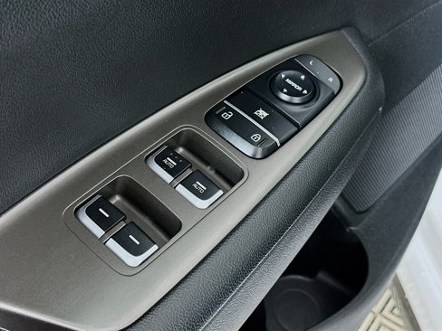 Certified 2020 Kia Optima SE image 17