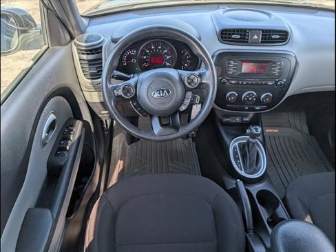 Used 2016 Kia Soul image 10