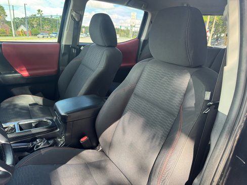 Used 2017 Toyota Tacoma SR5 image 42