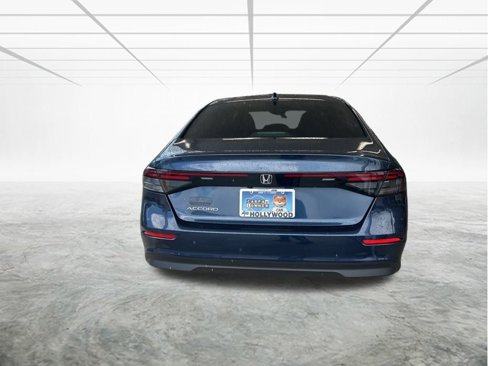 Used 2024 Honda Accord EX image 5
