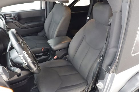 Used 2015 Jeep Wrangler Sport image 7