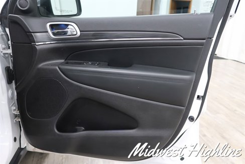 Used 2021 Jeep Grand Cherokee Limited image 35