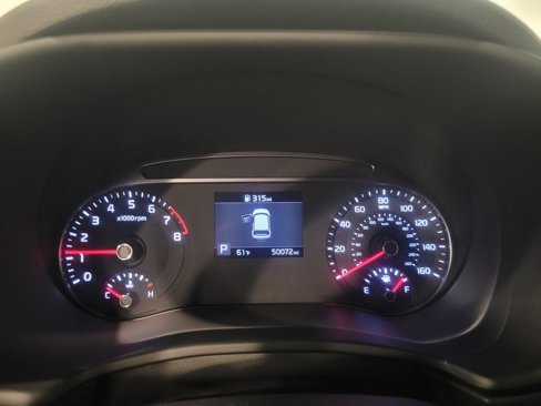 Used 2022 Kia Soul LX image 13