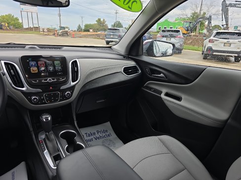 Used 2018 Chevrolet Equinox Premier image 18