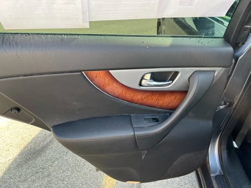 Used 2012 INFINITI FX35 AWD w/ Premium Pkg image 24