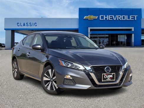 Used 2022 Nissan Altima 2.5 SV image 1