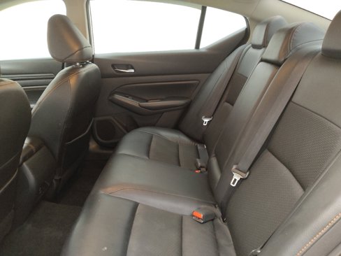 Used 2019 Nissan Altima 2.5 SR image 18