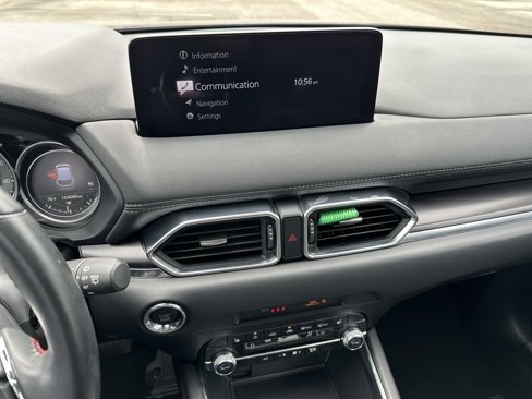 Used 2021 MAZDA CX-5 Carbon Edition image 30