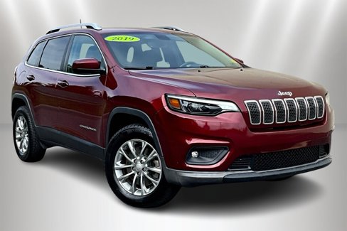 Used 2019 Jeep Cherokee Latitude Plus w/ Comfort/Convenience Group image 1