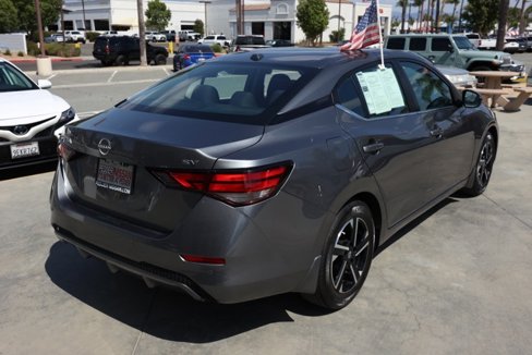 Used 2024 Nissan Sentra SV image 4
