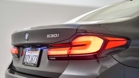 Certified 2021 BMW 530i w/ Convenience Package image 10