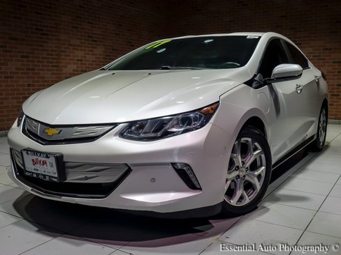 Used 2017 Chevrolet Volt Premier w/ Driver Confidence II Package image 2