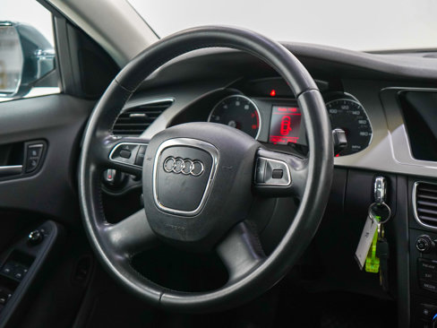 Used 2011 Audi A4 2.0T Premium Plus image 13