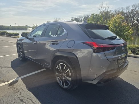 Used 2020 Lexus UX 250h w/ Luxury Package image 9