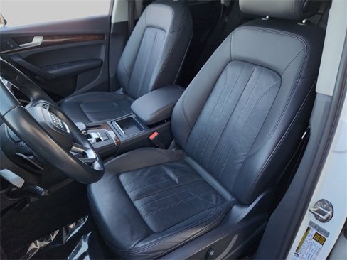 Used 2018 Audi Q5 2.0T Premium image 19