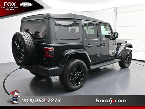 Used 2021 Jeep Wrangler Sahara w/ Cold Weather Group image 13