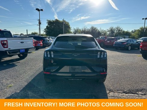 Used 2021 Ford Mustang Mach-E Premium image 5