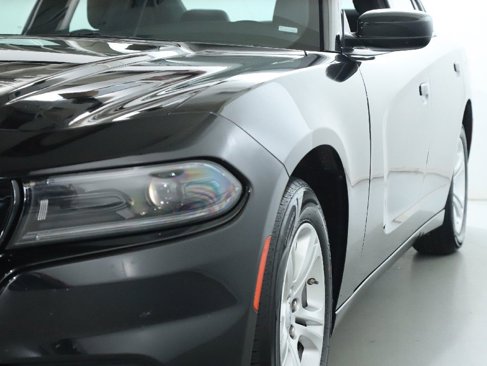 Used 2022 Dodge Charger SXT image 4