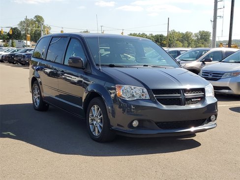 Used 2013 Dodge Grand Caravan R/T w/ Driver Convenience Group image 4