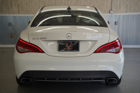Used 2014 Mercedes-Benz CLA 250 image 9