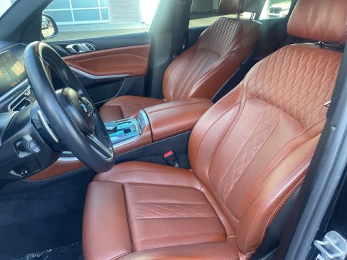 Used 2022 BMW X5 xDrive40i w/ M Sport Package image 13