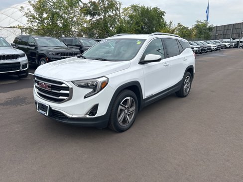 Used 2018 GMC Terrain SLT image 1