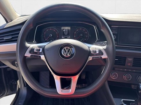 Used 2021 Volkswagen Jetta S image 14
