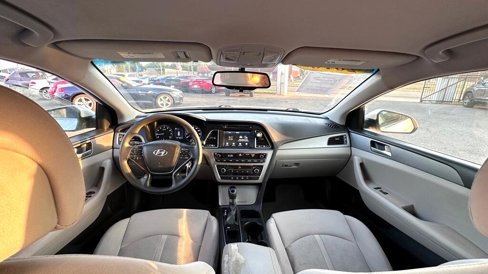 Used 2016 Hyundai Sonata SE image 8