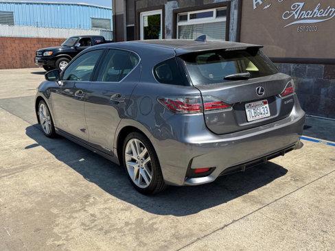 Used 2015 Lexus CT 200h image 8