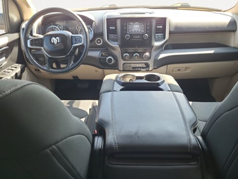 Used 2019 RAM 1500 Big Horn image 3