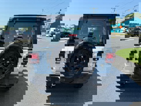 Used 2021 Jeep Wrangler Unlimited Sport image 7
