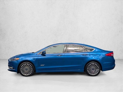 Used 2017 Ford Fusion Energi SE image 9