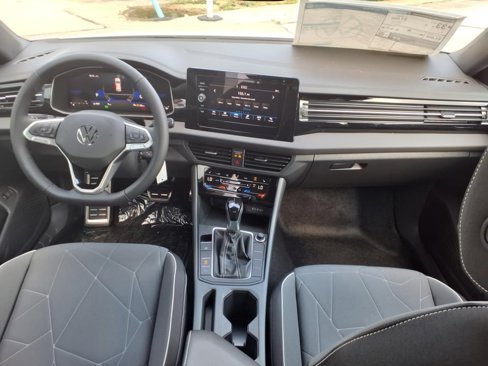 New 2025 Volkswagen Jetta Sport image 9