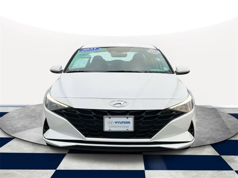 Certified 2023 Hyundai Elantra SEL w/ Convenience Package image 2