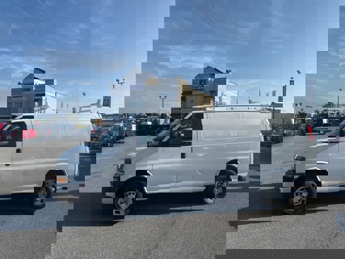 Used 2018 Chevrolet Express 2500 w/ Driver Convenience Package image 1