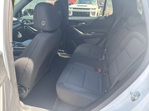 New 2026 Chevrolet Equinox LT image 11