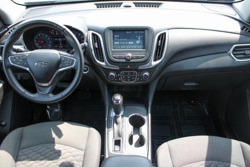 Used 2018 Chevrolet Equinox LT image 16
