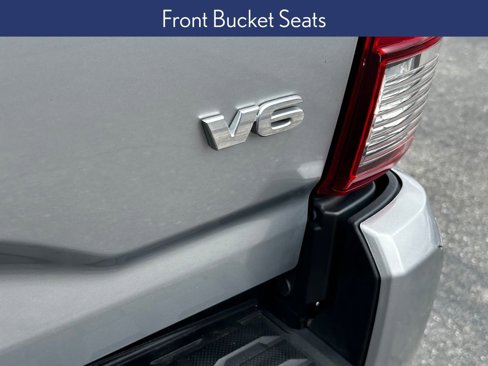 Used 2021 Toyota Tacoma SR image 18