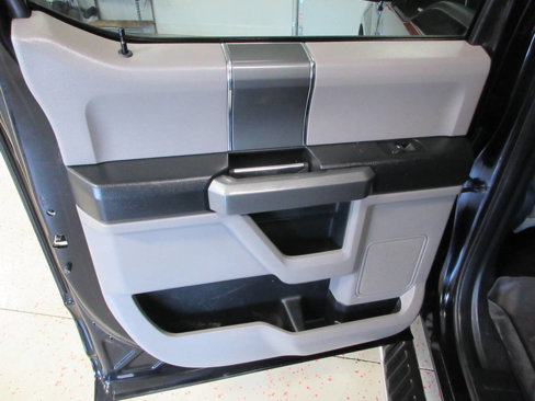 Used 2017 Ford F150 XLT w/ Equipment Group 302A Luxury image 30