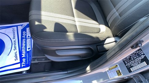 Used 2023 Hyundai Venue SEL image 12