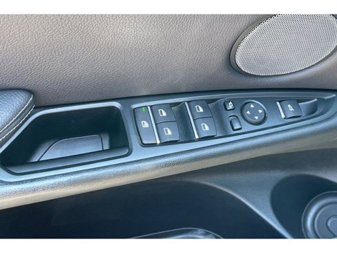 Used 2017 BMW X5 sDrive35i image 11