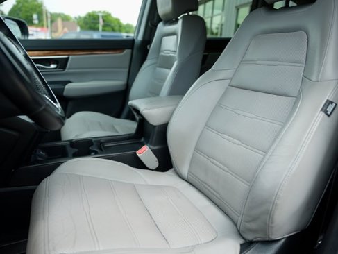 Used 2017 Honda CR-V Touring image 14