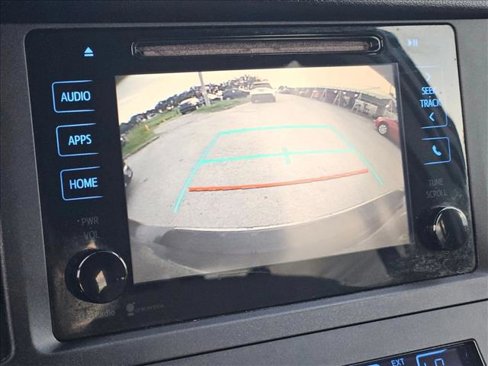 Used 2015 Toyota Sienna LE image 13