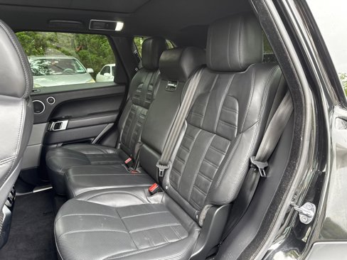 Used 2017 Land Rover Range Rover Sport HSE Dynamic image 21