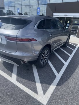 Used 2021 Jaguar F-PACE S image 7