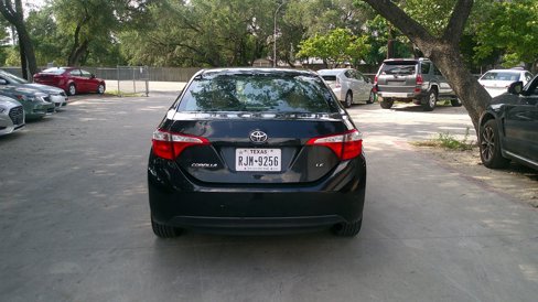 Used 2015 Toyota Corolla LE image 6