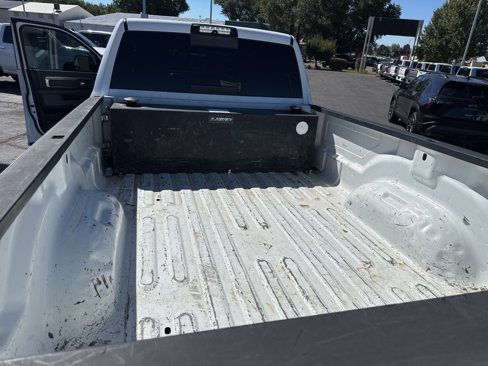 Used 2015 RAM 3500 SLT w/ Luxury Group image 37
