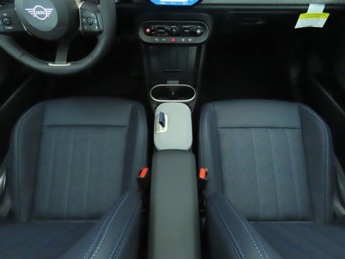 Used 2025 MINI Cooper S image 18