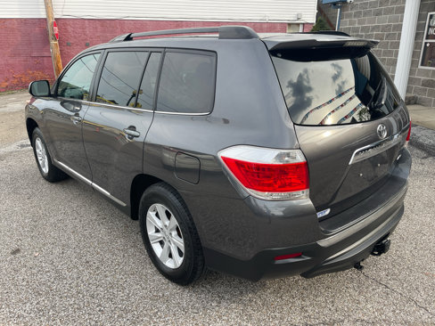 Used 2013 Toyota Highlander 4WD V6 image 7
